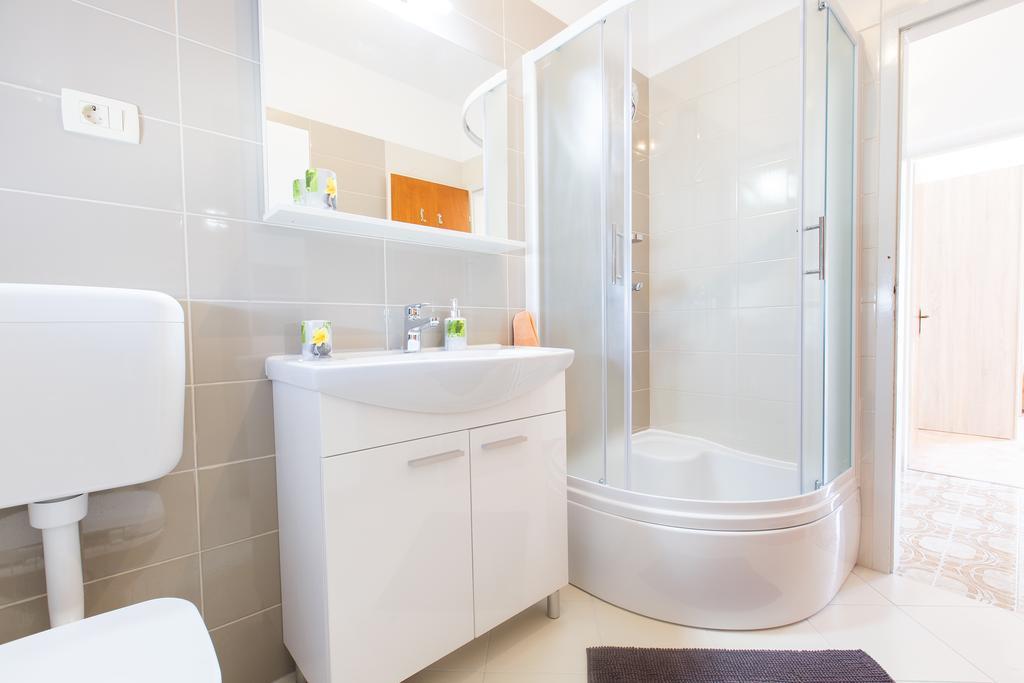 San Apartments Слатине Екстер'єр фото
